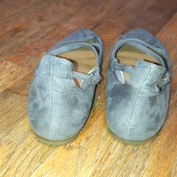 GAP grey suede high back ballerina flats - Picture 12 of 17